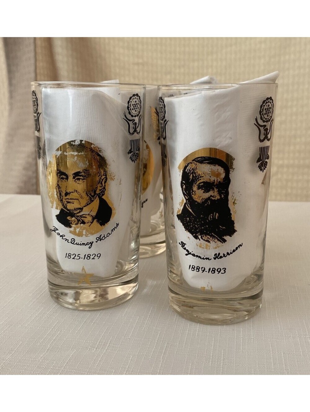 Set Of 4 US Presidents Glass Collection 1789-1969 Mix Of Presidents Gold & Black